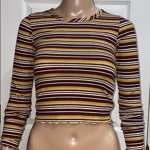 ❤️Cute Stripe Long Sleeves Crop Top